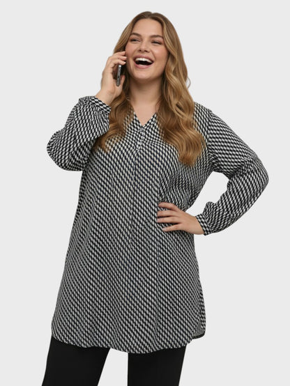 Lapa Plus Women's Casual Oversized Blouse For Outerwear