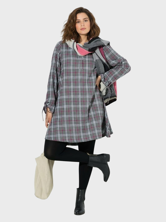 Lapa Plus Women's Checked Dress with Bow-Tie Sleeves