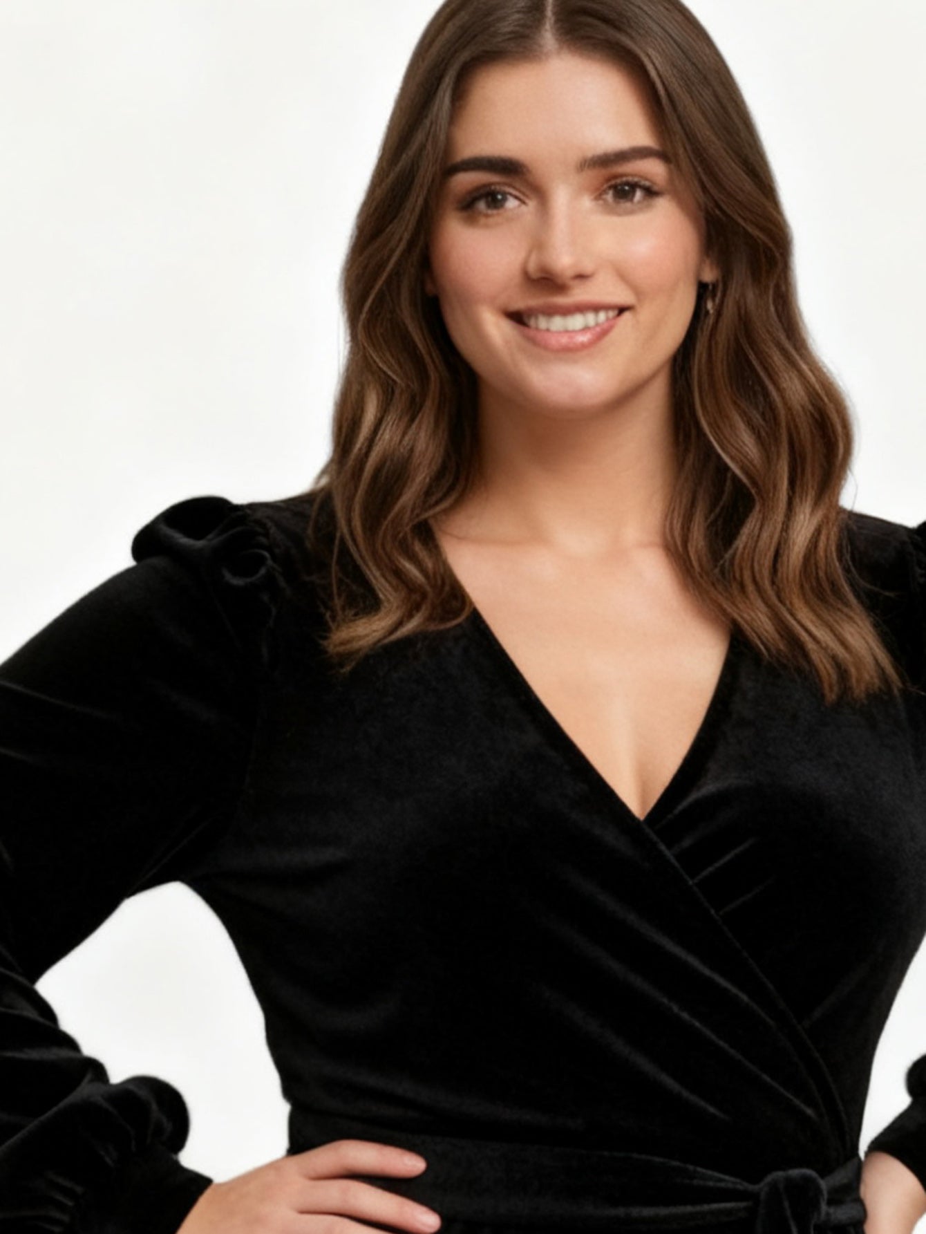 Lapa Plus Women's Velvet Tie-Waist Dress