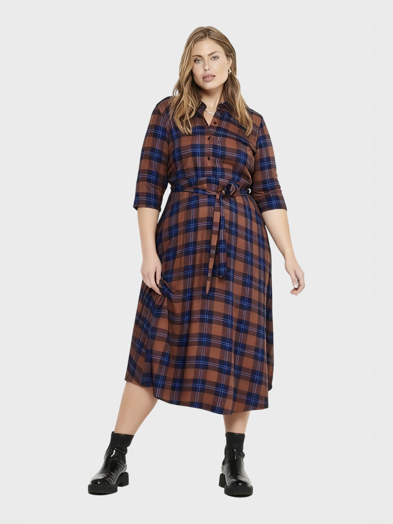 Lapa Plus Women's Casual Dress with Plaid Belt