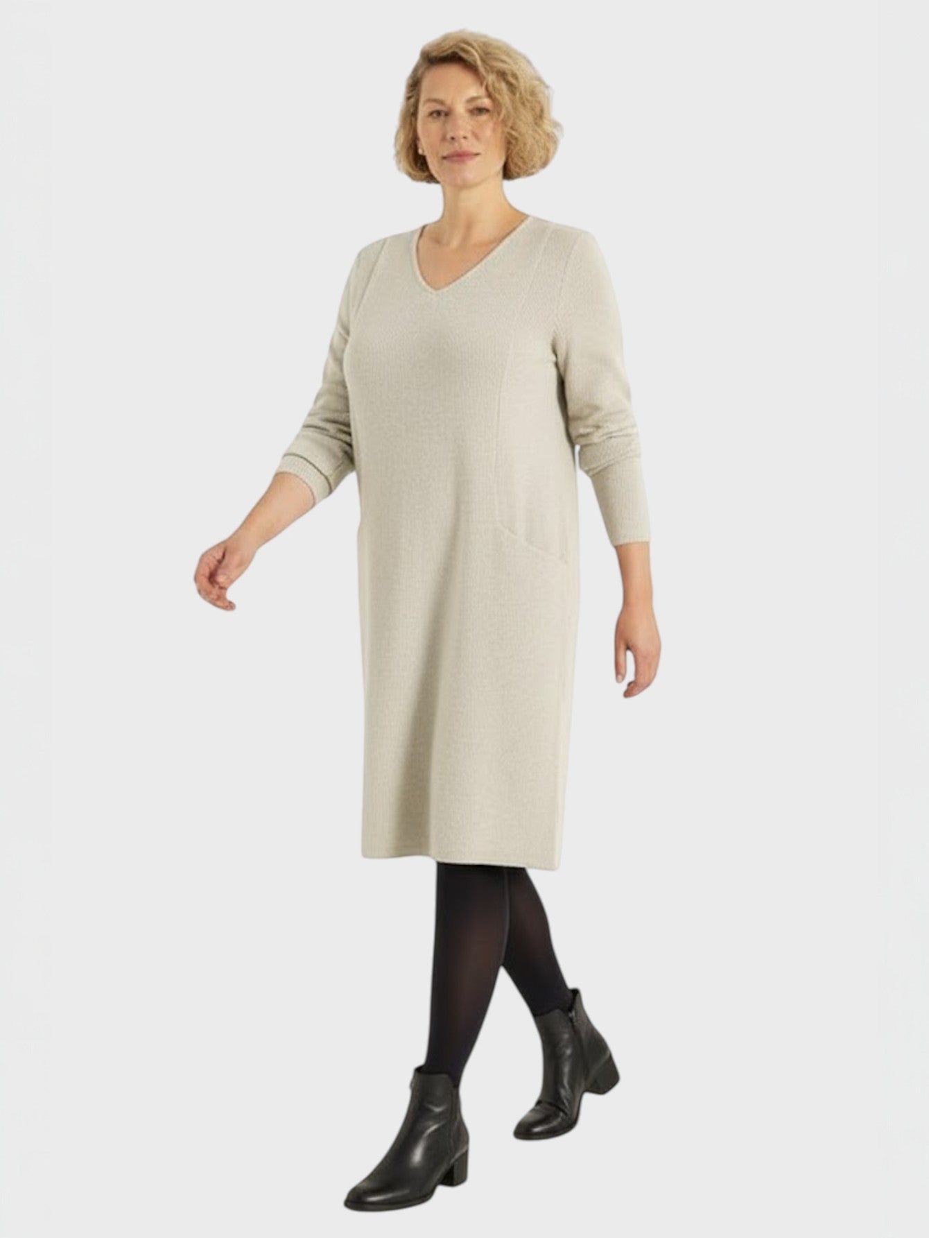 Lapa Plus Women's V-Neck Solid Color Knit Dress