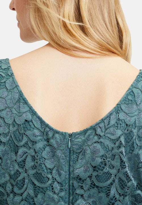 Lapa Plus Women's Lace-Trimmed Dress with Back Zip