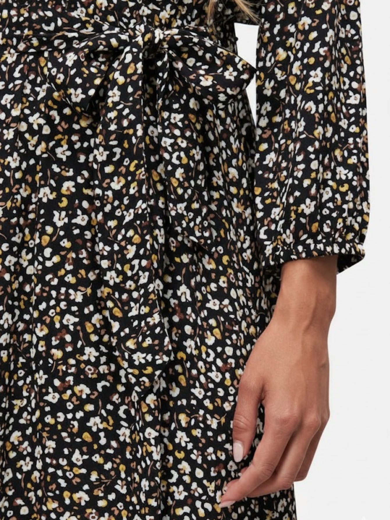 Lapa Plus Women's Floral Print Tie-Waist Dress