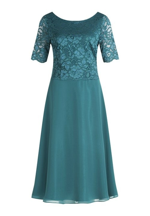 Lapa Plus Women's Lace-Trimmed Dress with Back Zip