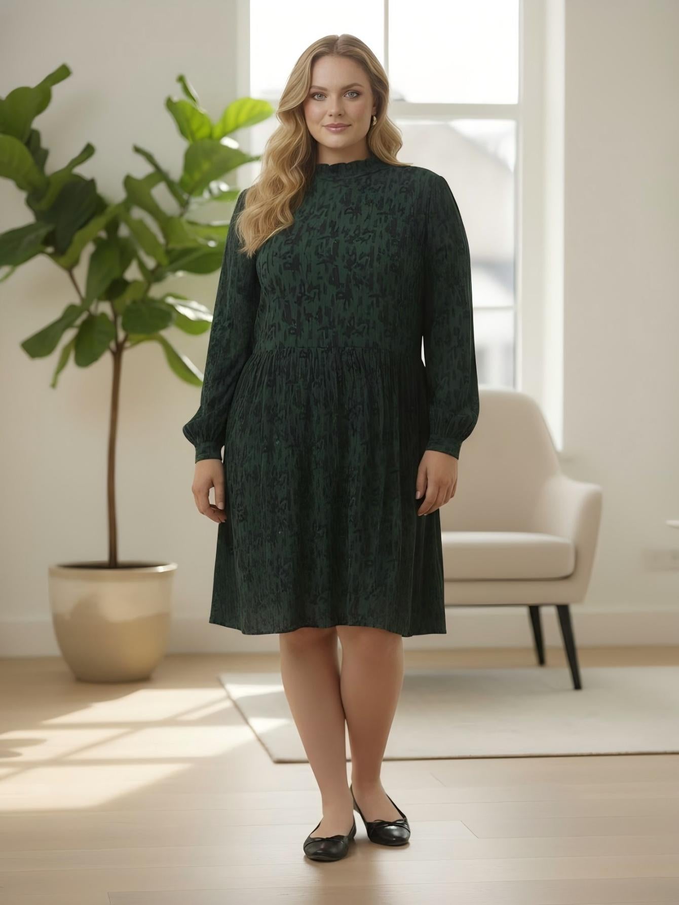 Lapa Plus Women's Stylish French Round Neck Dress