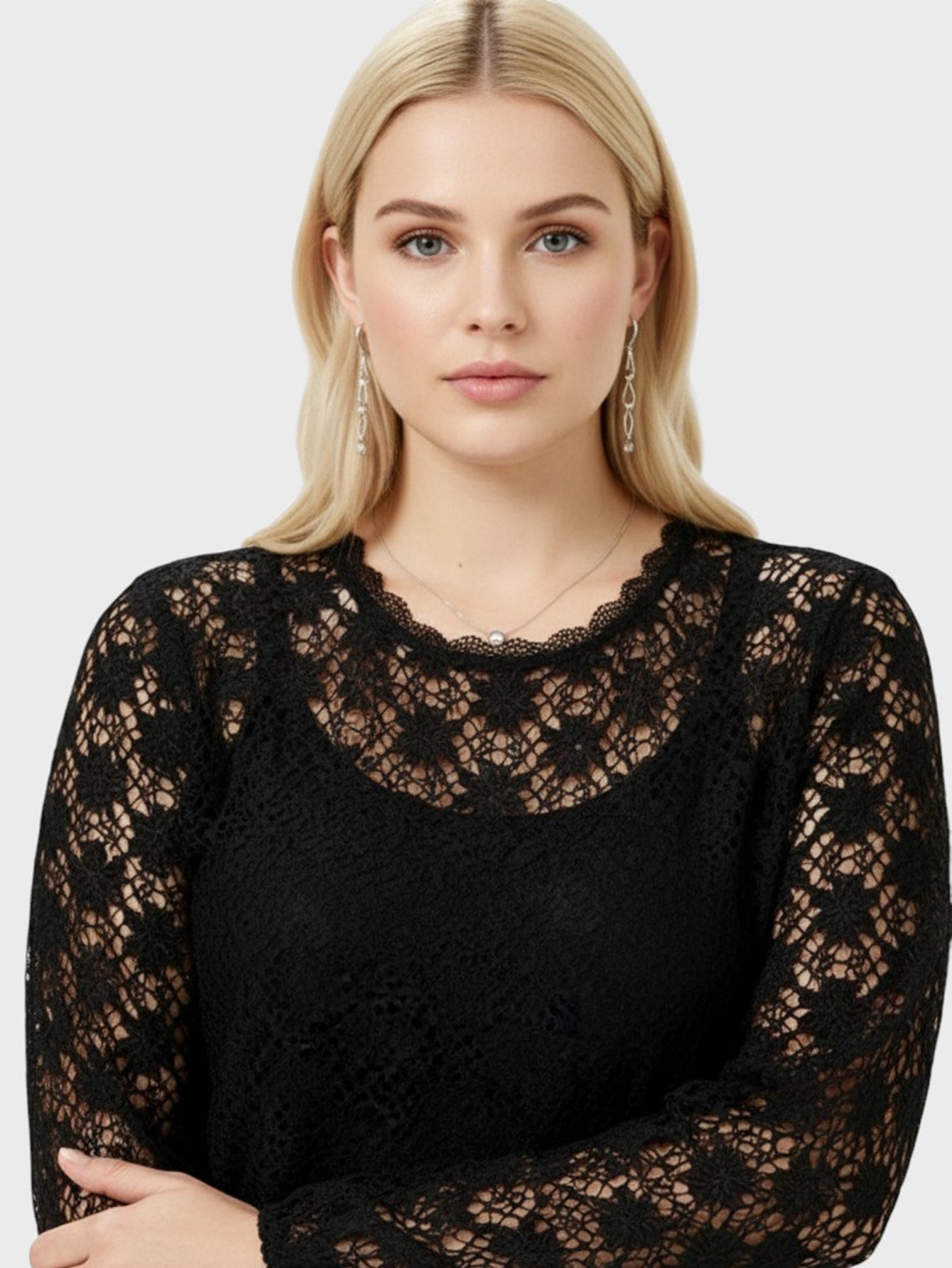 Lapa Plus Women's Lace Floral Crewneck Sexy Top - Lapa plus